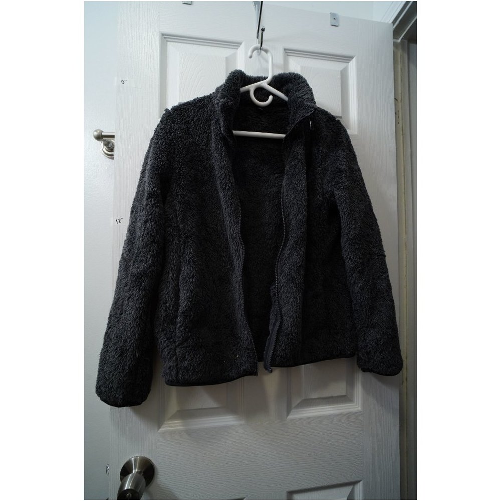 uniqlo fleece jacket dark grey womens